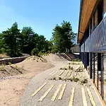 Semesteranläggning (resort) Sörwespa Nature