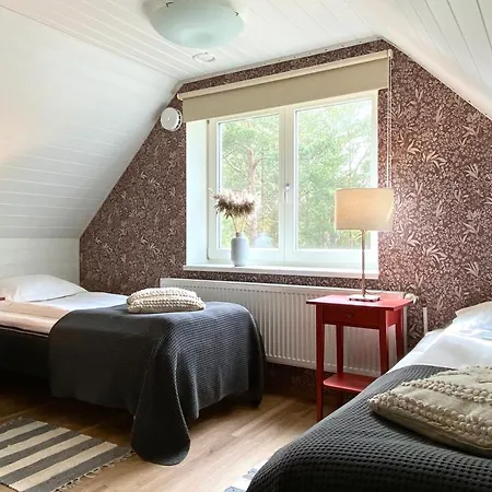 Soerwespa Nature Resort Salme