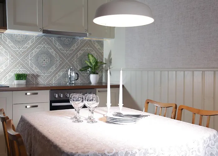 Soerwespa Nature * Salme